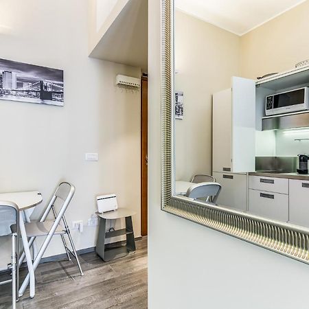 Mora Apartment Мілан Екстер'єр фото