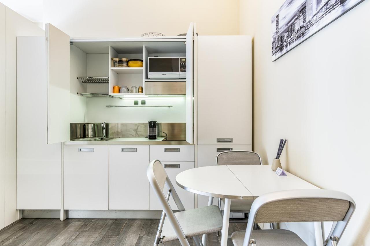 Mora Apartment Мілан Екстер'єр фото