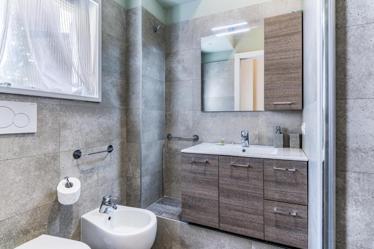 Mora Apartment Мілан Екстер'єр фото